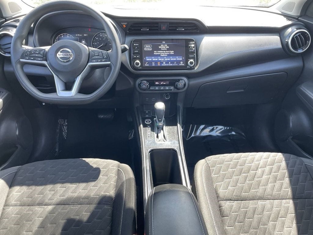 2021 Nissan Kicks SV Xtronic CVT